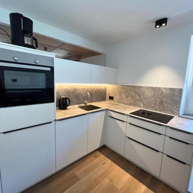 B&B MARINA contacless check in - Appartamento Superior con 1 Camera da Letto e Balcone - 12