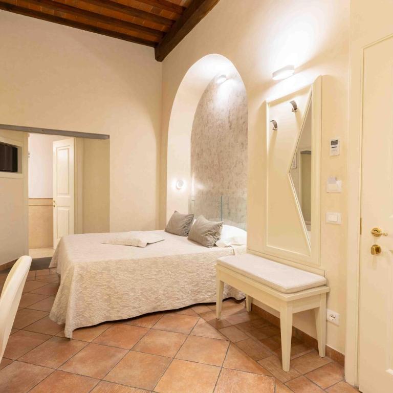 Hotel Renaissance - Camera Matrimoniale Superior con Bagno Turco - 5
