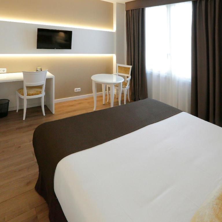 Sercotel Alfonso XIII - Habitación Deluxe con cama extragrande - 3