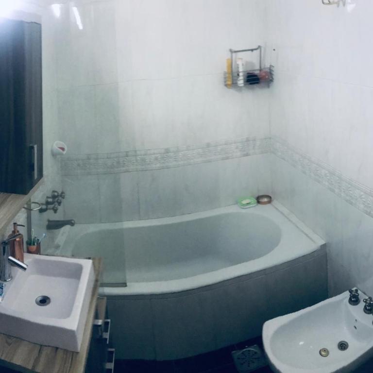 Viví Barrio Norte con espacio, comodidad y terraza propia - Apartamento de 2 dormitorios - 2