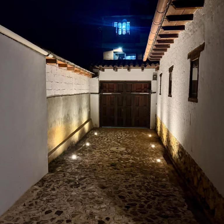 Hacienda Colonial, con jardines y chimeneas - Casa de 4 dormitorios - 46
