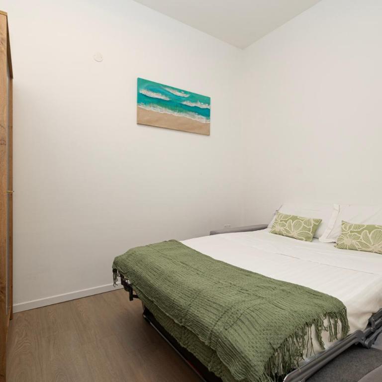 SantOliva Urban Apartment - Two-Bedroom Apartment - 22