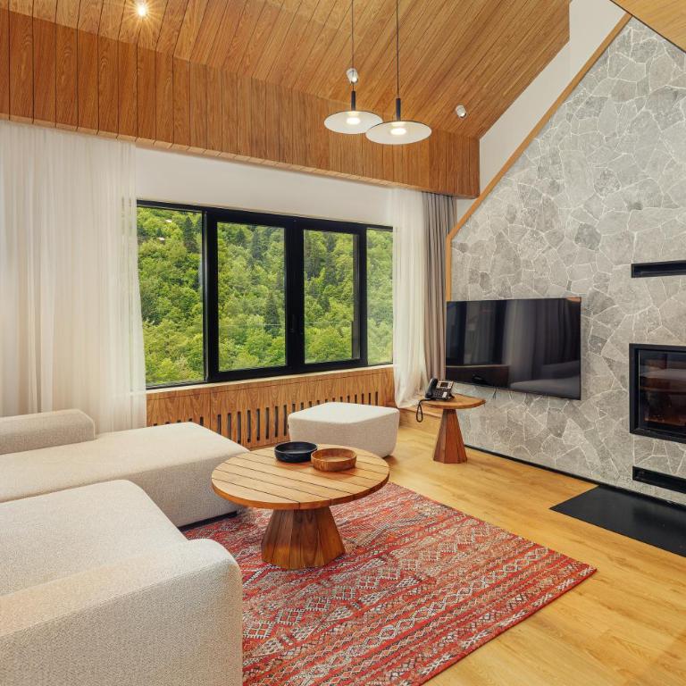 Mountain Retreat Hotel by Dukley - River Loft - 8