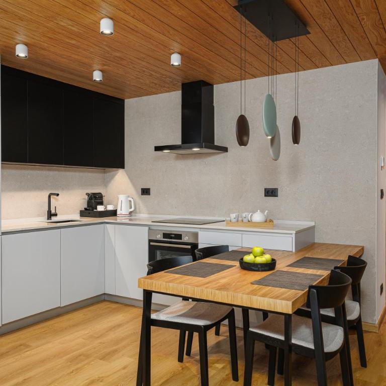 Mountain Retreat Hotel by Dukley - River Loft - 14