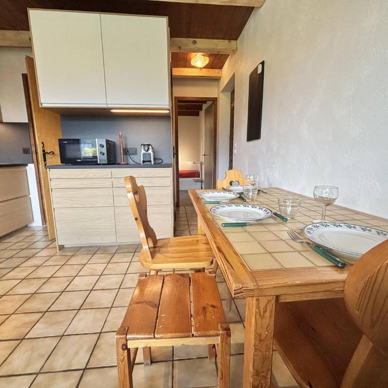 Appartement 2 pièces à Notre-Dame-de-Bellecombe - 4 personnes NDB305-0004 - Appartamento con 1 Camera da Letto - 8