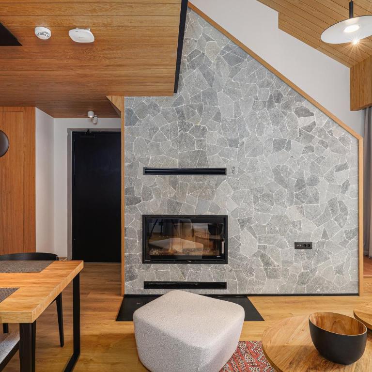 Mountain Retreat Hotel by Dukley - River Loft - 16