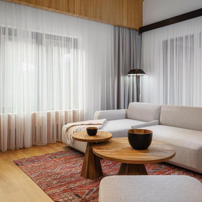 Mountain Retreat Hotel by Dukley - River Loft - 20