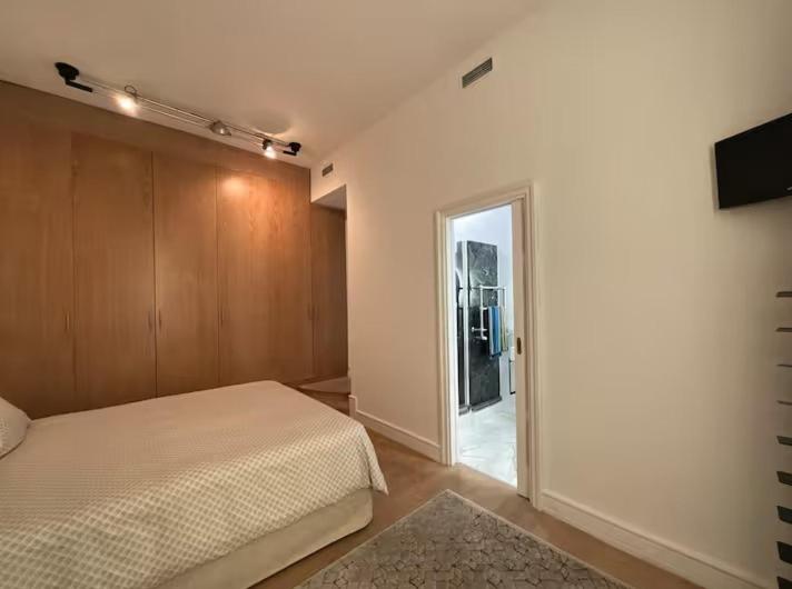 Colosseo Family Suite - Appartamento con 1 Camera da Letto - 37