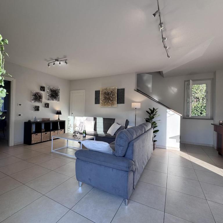 The Artists Villa - Modern Villa with Swimming Pool, Garden , 4 bedrooms and 4 bathrooms - 10 minutes from the city centre - Villa con Vista Giardino - 26