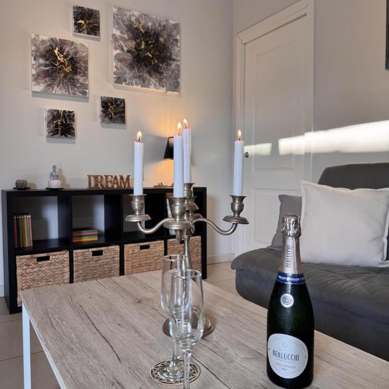 The Artists Villa - Modern Villa with Swimming Pool, Garden , 4 bedrooms and 4 bathrooms - 10 minutes from the city centre - Villa con Vista Giardino - 75
