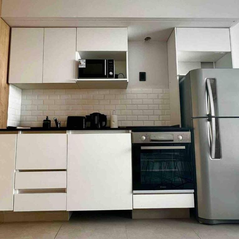 Departamento Luminoso en Excelente Ubicación - Apartamento Clásico - 2