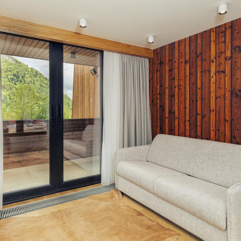 Mountain Retreat Hotel by Dukley - Peak Chalet - 20