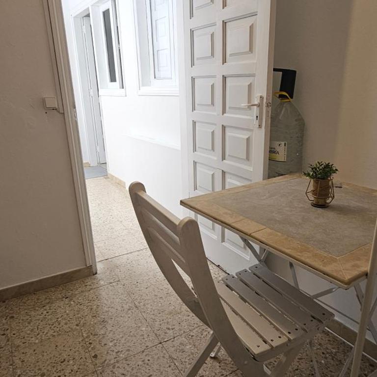 Cervantes Grand Vacations habitaciones y loft,baño privado o compartido,cocina con agua,cafe,pasta gratis y terraza nivel superior - Habitación Doble Estándar con baño compartido - 12