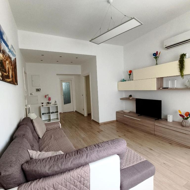 Casa Vergara Piazza Mazzini - Appartamento con 2 Camere da Letto - 6