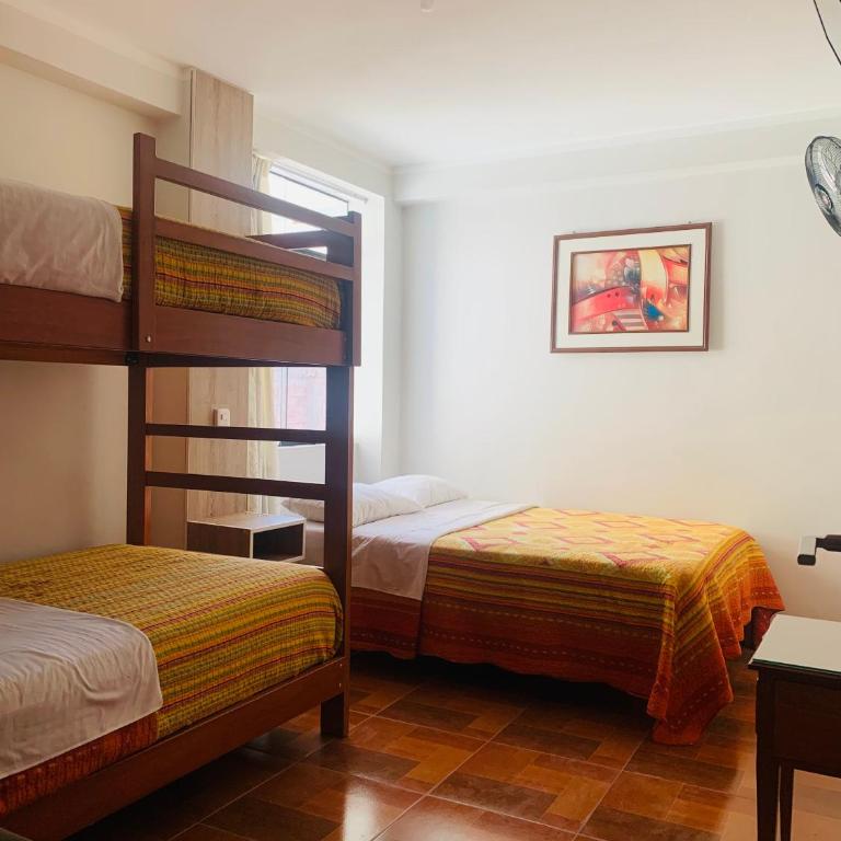 Hotel Silver - Economy Quadruple Room - 6