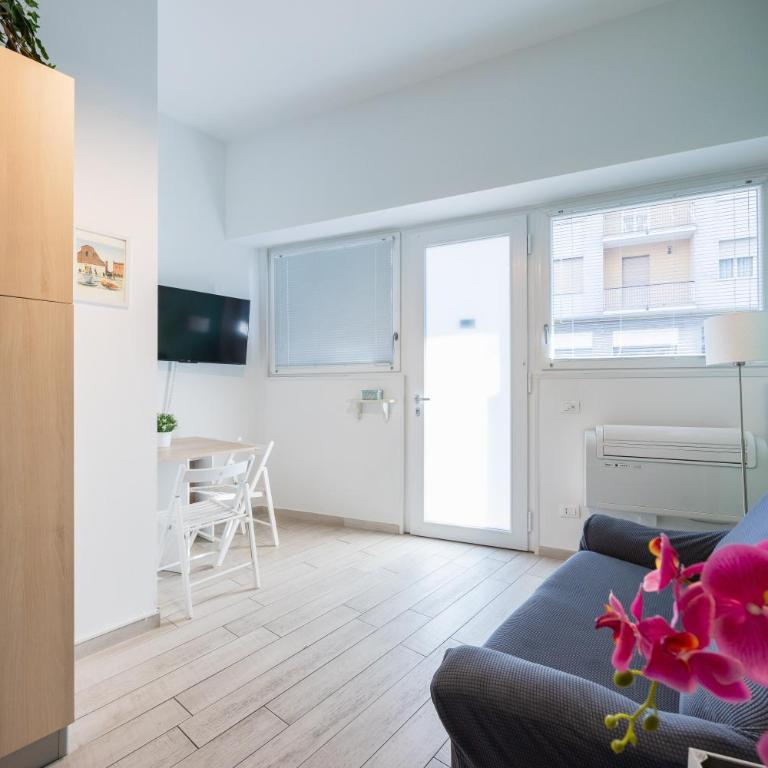 Clari Home - One-Bedroom Apartment - 17