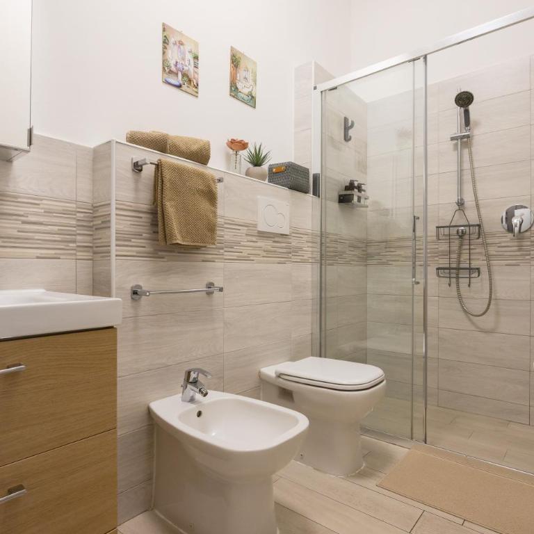 Clari Home - One-Bedroom Apartment - 26