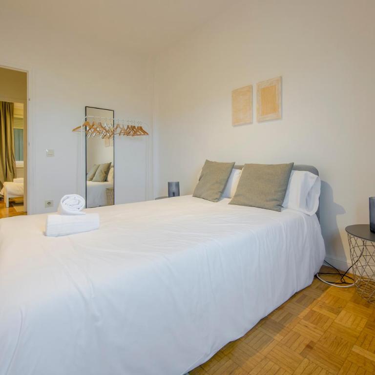 Apartamento de 4hab en La Latina con vistas a Madrid Centro - Apartamento - 28