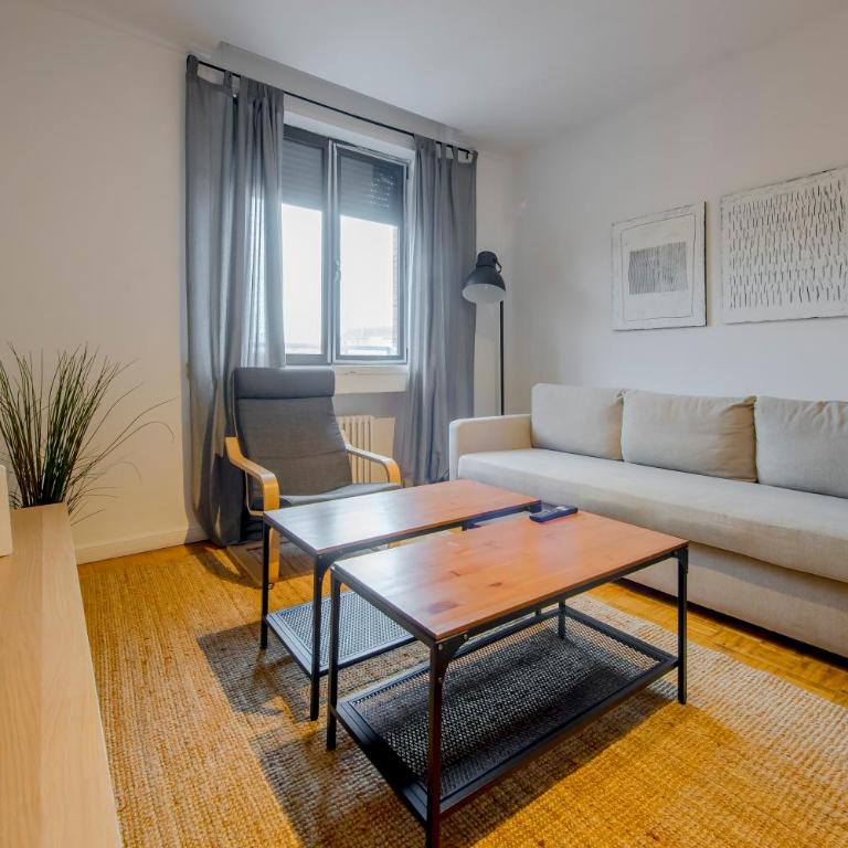 Apartamento de 4hab en La Latina con vistas a Madrid Centro - Apartamento - 35
