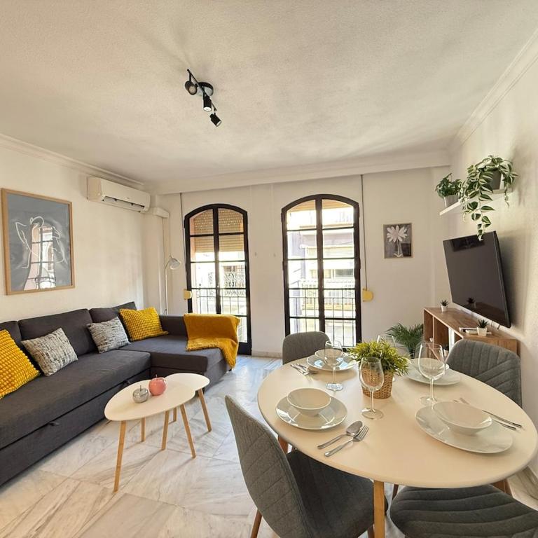 Bright apartment in the city center near the beach ALQ 216 - Apartment mit 2 Schlafzimmern - 1