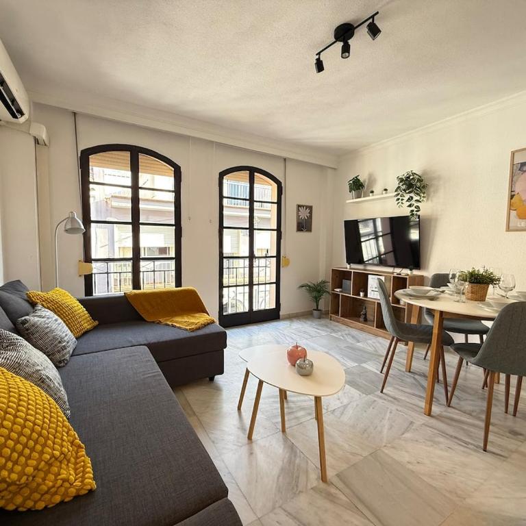 Bright apartment in the city center near the beach ALQ 216 - Apartment mit 2 Schlafzimmern - 6