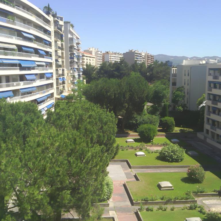 Studio Meublé L'Observatoire pour 2 - Appartement 1 Chambre Supérieur avec Balcon - 6