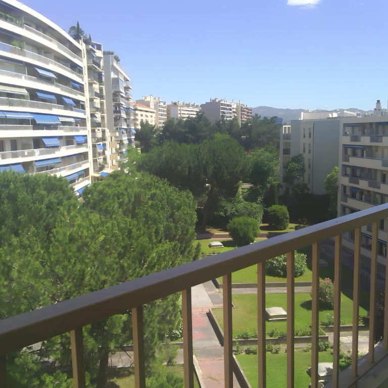 Studio Meublé L'Observatoire pour 2 - Appartement 1 Chambre Supérieur avec Balcon - 10