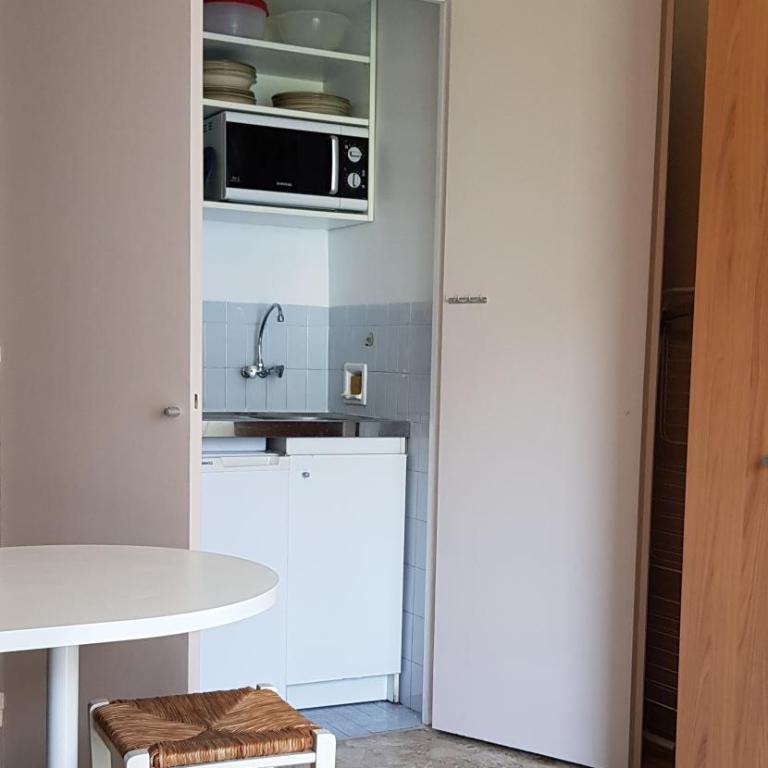 Studio Meublé L'Observatoire pour 2 - Appartement 1 Chambre Supérieur avec Balcon - 12