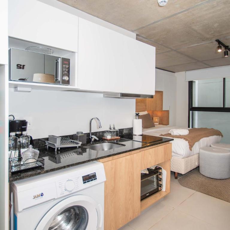Chic First Del Sol Studio Near Restaurants & Shops - Estudio - 6