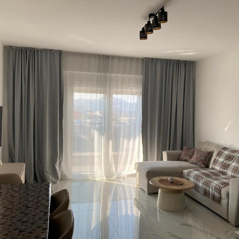 WITH LOVE BAR Apartment B - Appartement 1 Chambre - 1
