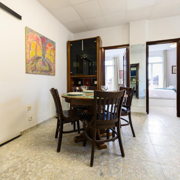 NSDV1012 - Piso de 4 dormitorios en Fuencarral-El Pardo - Alquiler temporal - Apartamento - 2
