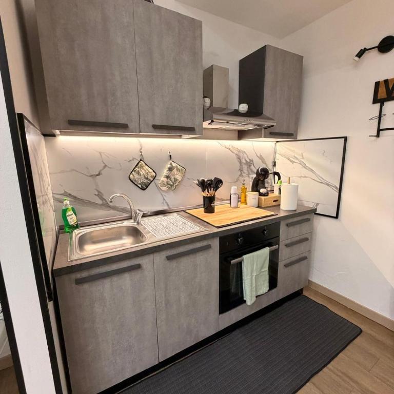 VN LUXURY SUITE appartamento in zona centrale - One-Bedroom Apartment - 5