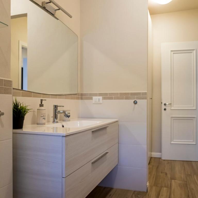 Domio Casa Arcangeli - Appartamento ampio per 6 con 2 bagni - Apartment mit 2 Schlafzimmern - 42