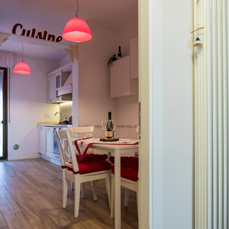 Domio Casa Arcangeli - Appartamento ampio per 6 con 2 bagni - Apartment mit 2 Schlafzimmern - 46