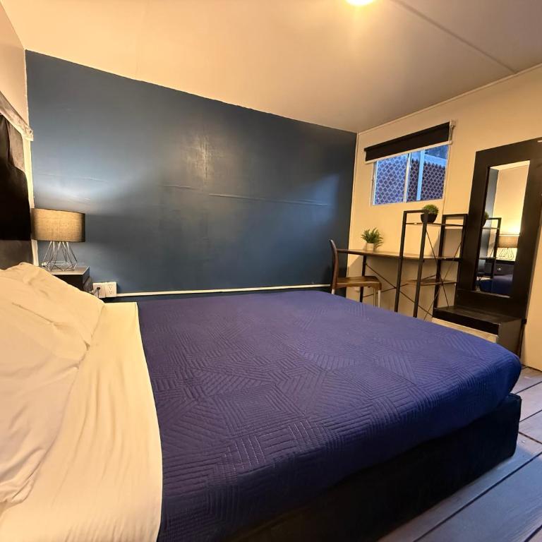 Wonder Suites - Chambre Double Standard avec Salle de Bains Commune - 3