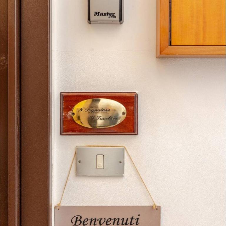 Cairoli54 Apartment - In the Heart of Bari - Two-Bedroom Apartment - 35