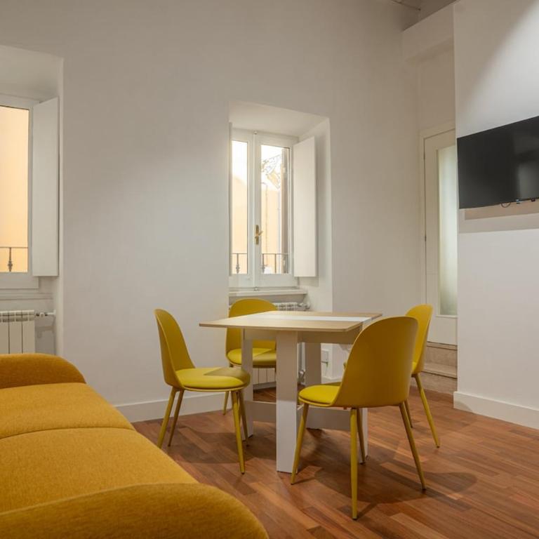 Modelli 54 - Luxury House a Fontana di Trevi - Appartamento con 2 Camere da Letto - 55