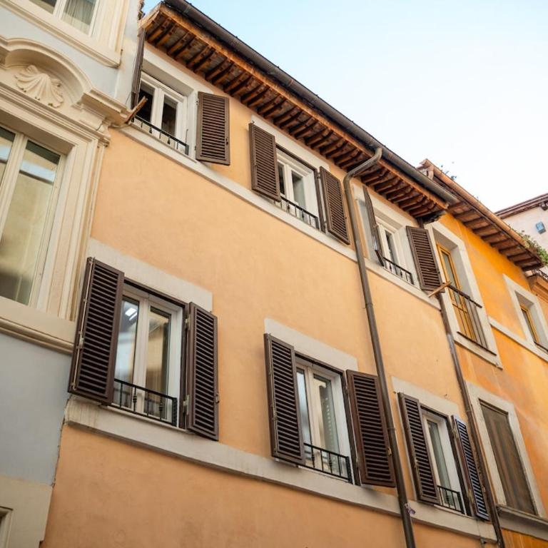 Modelli 54 - Luxury House a Fontana di Trevi - Appartamento con 2 Camere da Letto - 77