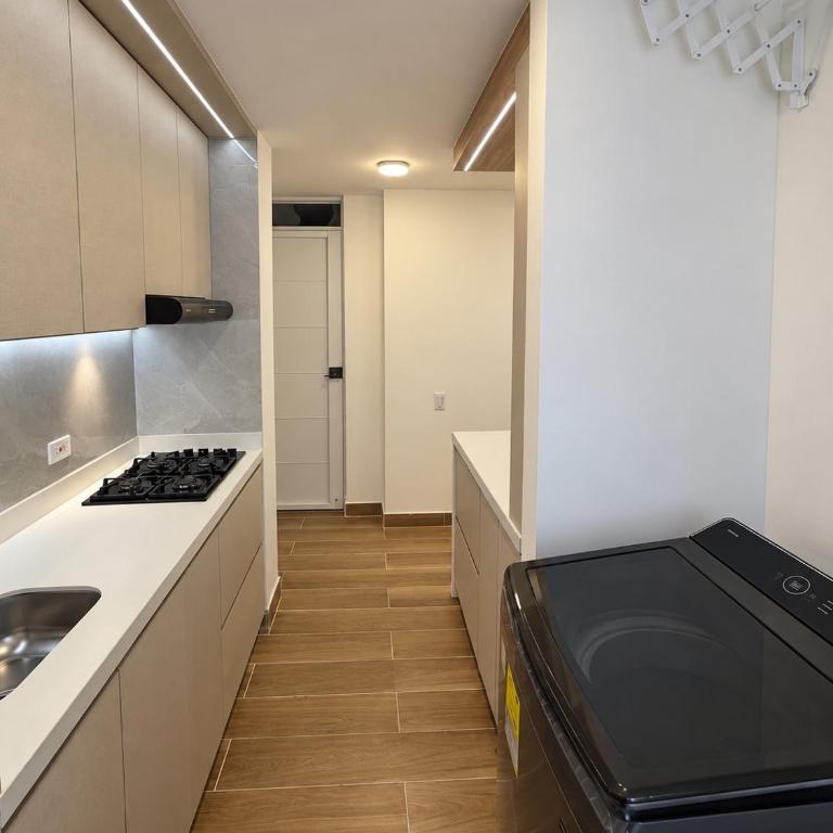 Rio luxury 1201 - Two-Bedroom Apartment - 14