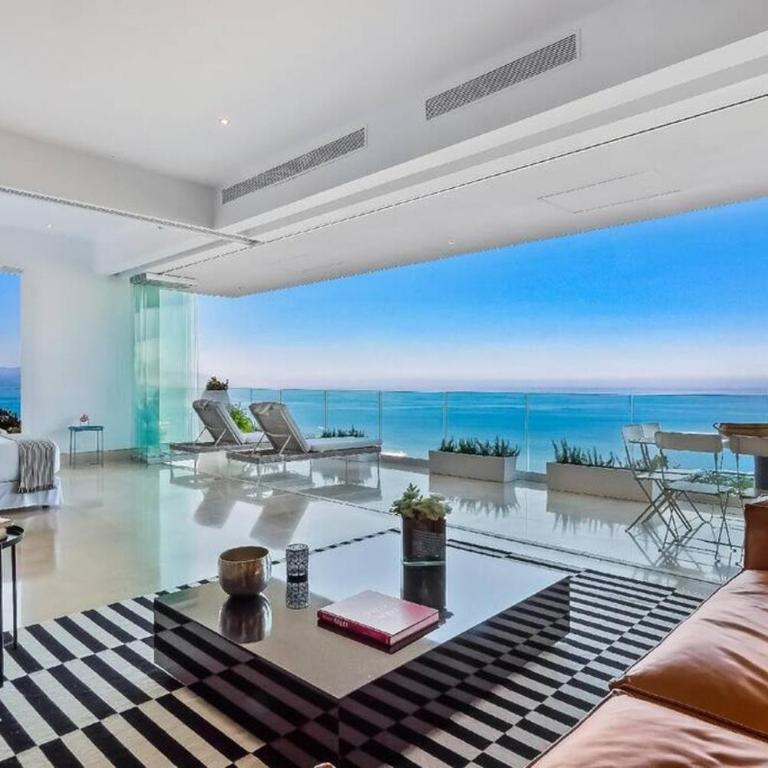 Avalon - 401 Luxury & Breathtaking Sunset Views - Apartment - 2