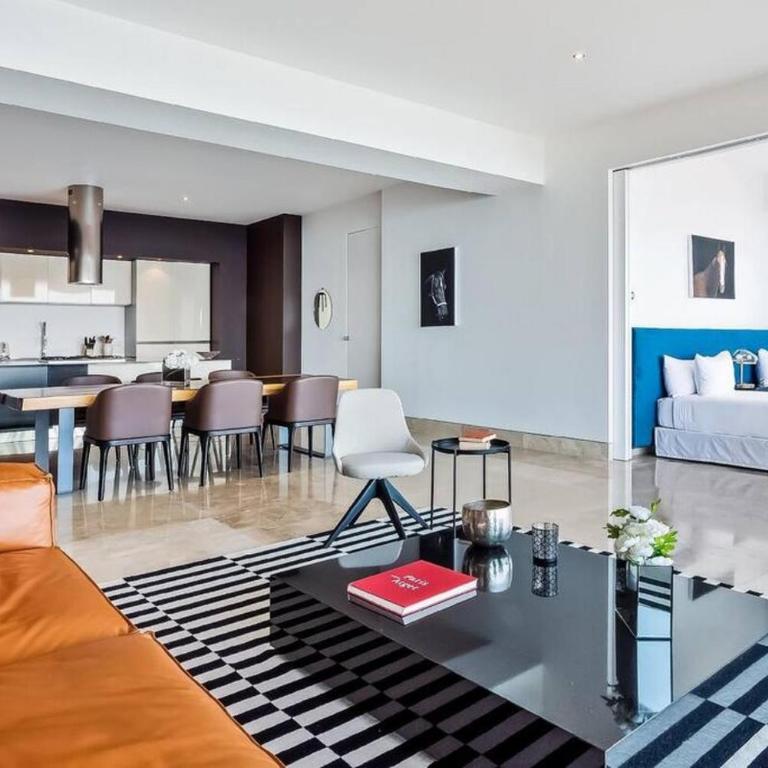 Avalon - 401 Luxury & Breathtaking Sunset Views - Apartment - 24