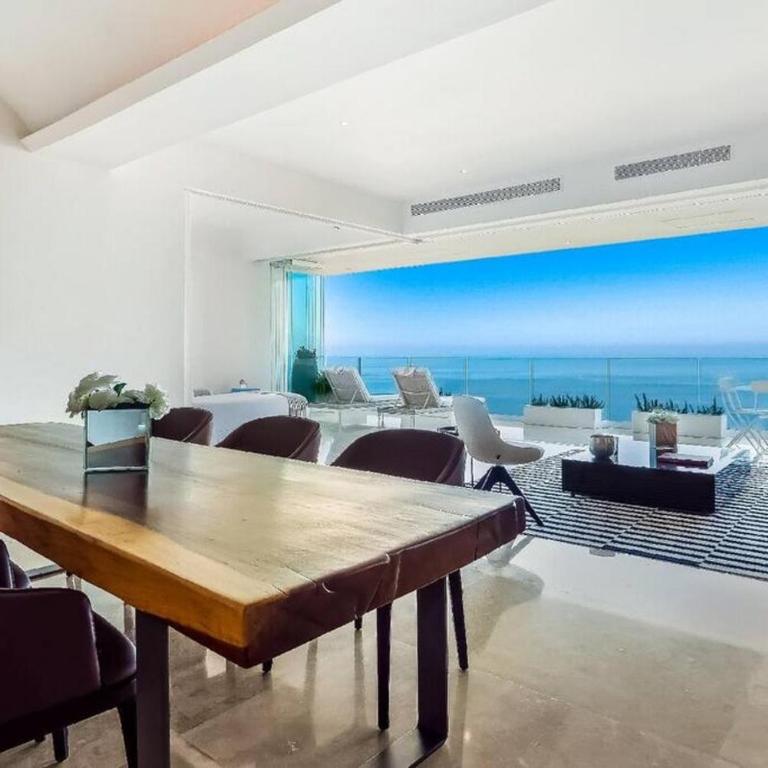 Avalon - 401 Luxury & Breathtaking Sunset Views - Apartment - 25