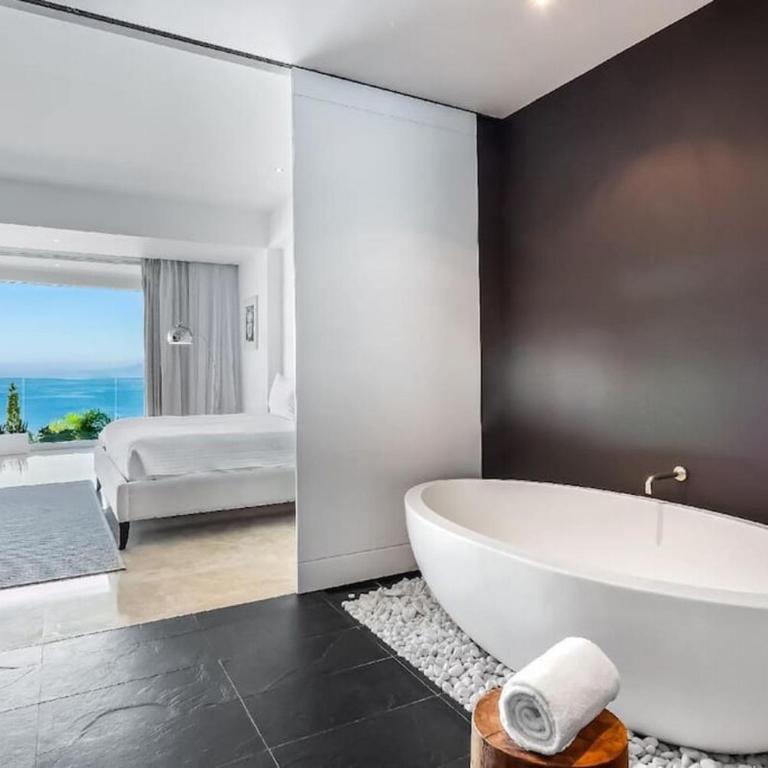 Avalon - 401 Luxury & Breathtaking Sunset Views - Apartment - 35