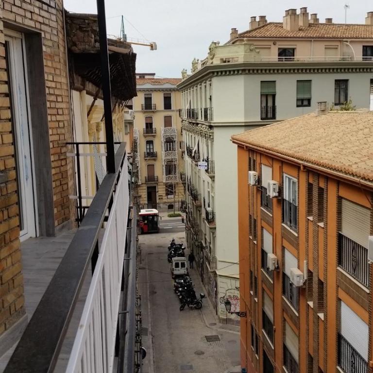 Cedran Granada Apartamento - Three-Bedroom Apartment - 46