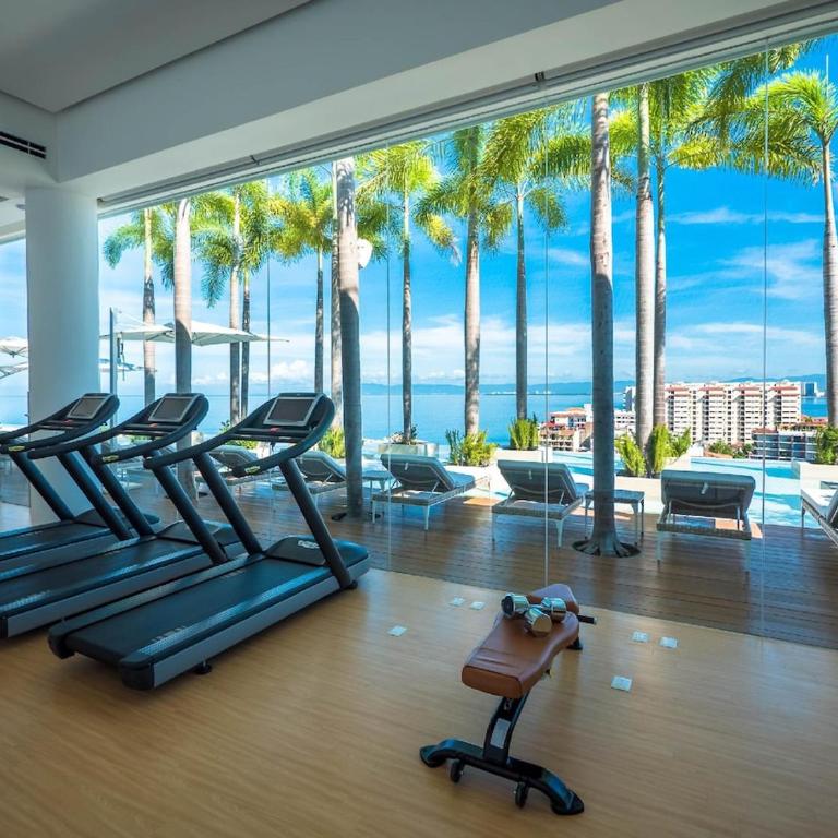 PIER 57 - 510 Luxury Rooftop 2 BR Condo in Romantic Zone - Apartment - 27