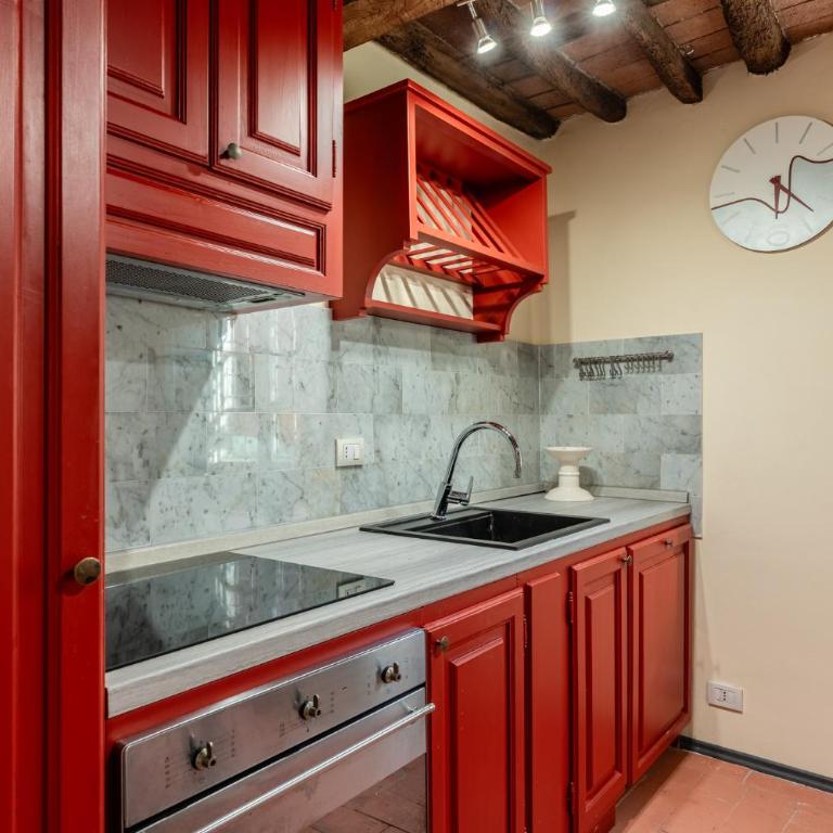 Borghetto Gaddini - Deluxe Apartments- Panoramic view and pool - Appartamento Deluxe con 2 Camere da Letto e Vista Giardino - 21