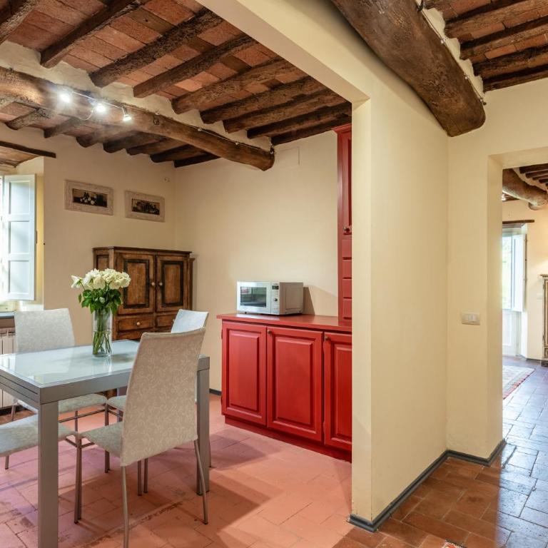 Borghetto Gaddini - Deluxe Apartments- Panoramic view and pool - Appartamento Deluxe con 2 Camere da Letto e Vista Giardino - 15