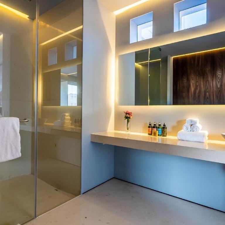 PIER 57- 309 Beautiful 2 BR Condo in Romantic Zone - Apartamento - 15