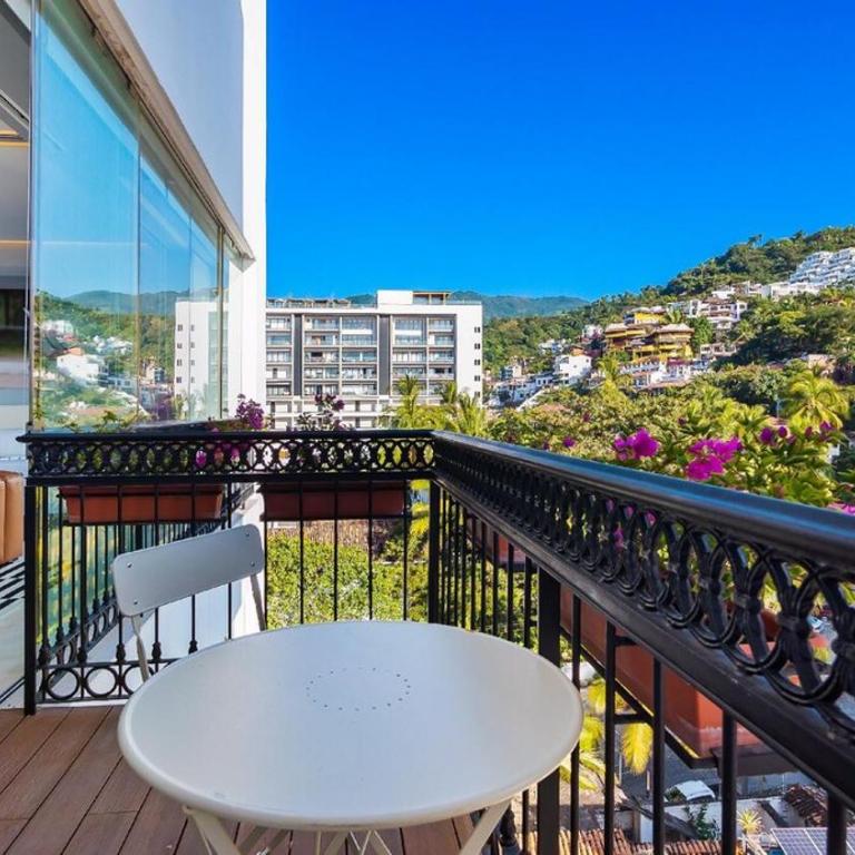 PIER 57 - 709 Stunning View 2 BR Romantic Zone - Apartment - 4