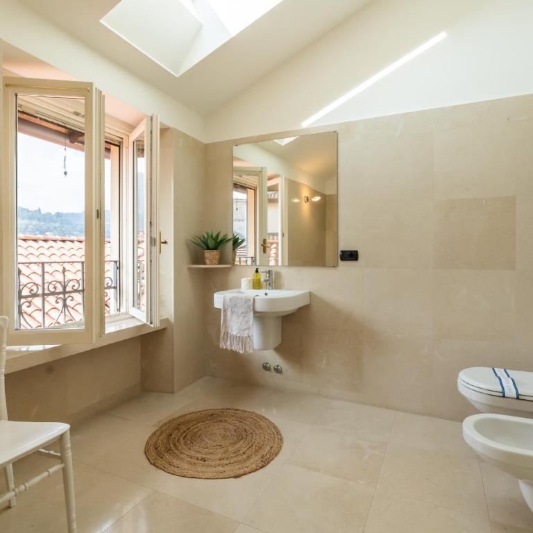 Luxury Penthouse by Rent All Como - Apartment - 23